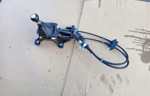 Mazda CX-30 Gear shifter/selector DFR546100