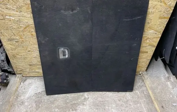 Mercedes-Benz E W212 Trunk/boot mat liner A2126800002