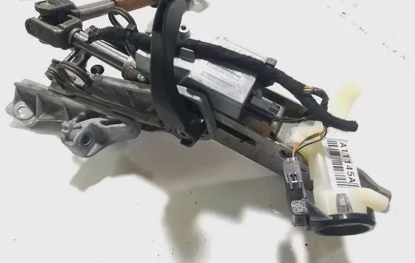 Ford Grand C-MAX Steering wheel axle 7G913F880