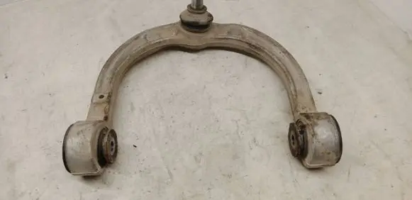 Mercedes-Benz ML W164 Front lower control arm/wishbone KAG94581