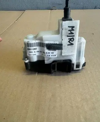 Fiat Panda II Rear door lock 1925220