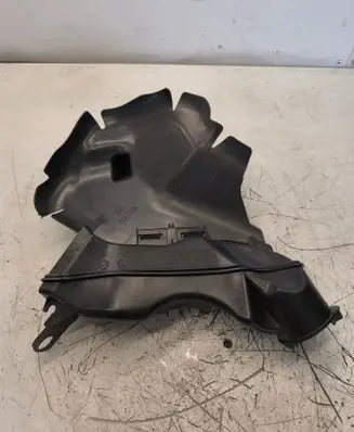 BMW X1 F48 F49 Other engine bay part 7385249