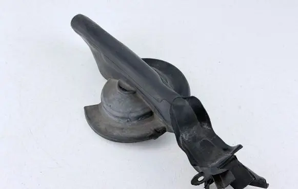 BMW 1 F20 F21 Engine compartment rubber 7307864
