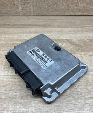 Volkswagen PASSAT B5 Engine control unit/module ECU 038906018FS 0281010171