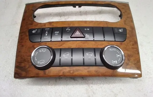 Head unit multimedia control