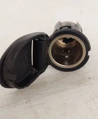 Renault Trafic III (X82) Cigarette lighter 