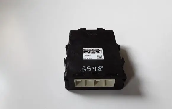 Toyota Prius (XW30) Other control units/modules 8953576010