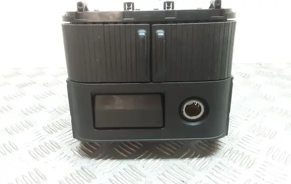 Nissan X-Trail T30 Car ashtray 68108EQ400