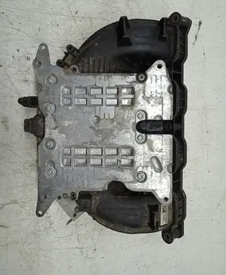 BMW 5 F10 F11 Intake manifold 11617588126