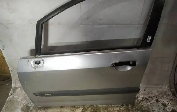 Honda Jazz Front door pilkos