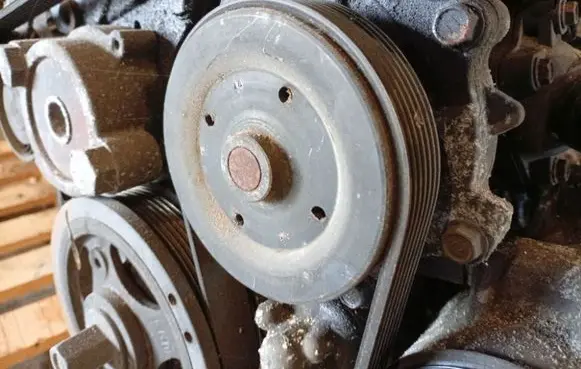 Toyota Avensis T270 Water pump