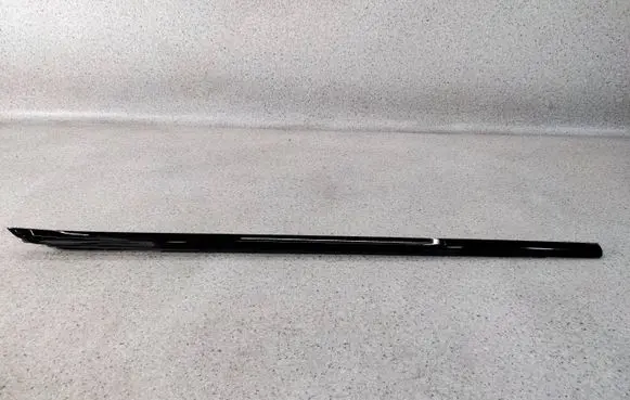 BMW 3 G20 G21 Front door trim (molding) 