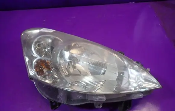 Peugeot Partner Headlight/headlamp 9682829280