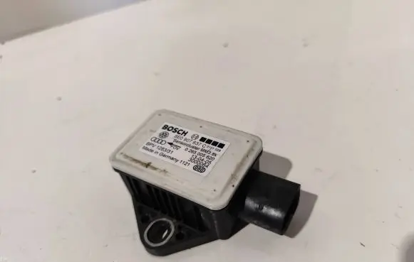 Audi A4 S4 B7 8E 8H ESP acceleration yaw rate sensor 8E0907637C 3000064 0265005620
