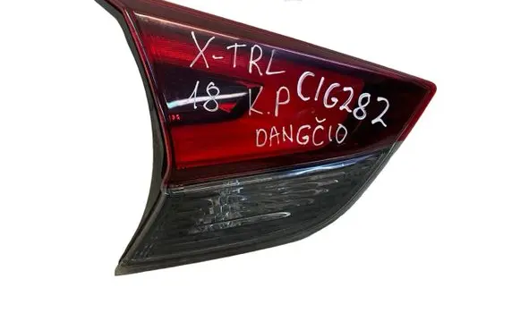Nissan X-Trail T32 Tailgate rear/tail lights 22623746 E1324786