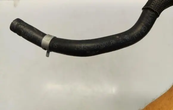 KIA Pro Cee'd III Engine coolant pipe/hose 1.5 t-gdi