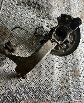 Audi A6 S6 C5 4B Front wheel hub spindle knuckle