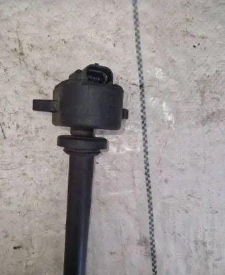 High voltage ignition coil