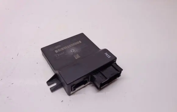 Audi A6 S6 C6 4F Gateway control module 4F0907468B