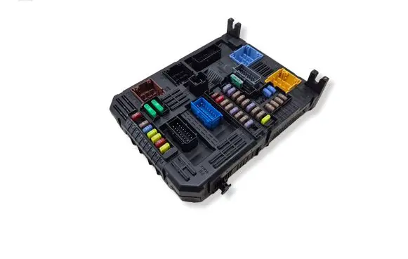 Citroen C3 Fuse module 9830790580 3581940190 28625142