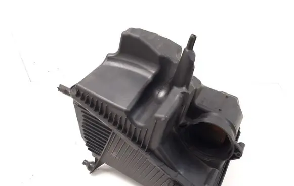 Air filter box