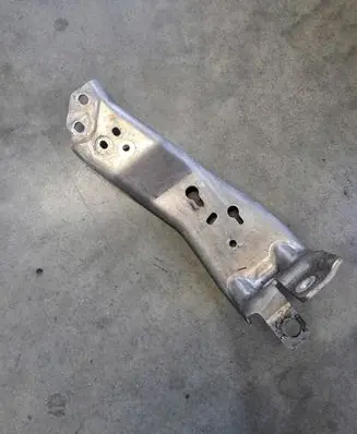 BMW 2 F44 Radiator support slam panel bracket 10031013