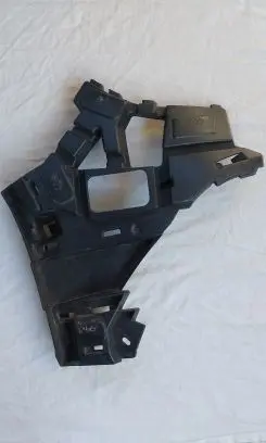 Renault Megane IV Front bumper mounting bracket 960164119R