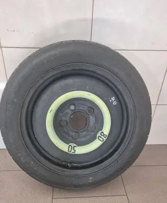 Hyundai i30 R15 spare wheel 529101H900
