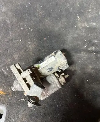 Citroen C3 Starter motor D6RA110