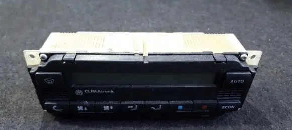 Volkswagen PASSAT B5 Climate control unit 5HB00761710 3B1907044B