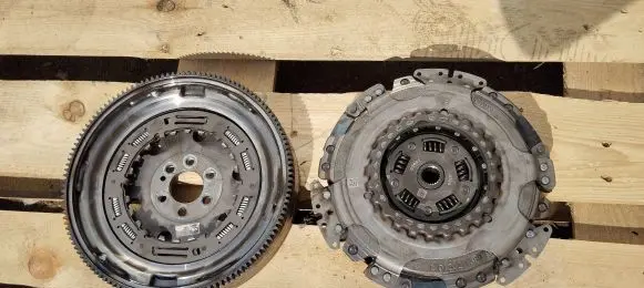 Audi A3 8Y Clutch set kit 0am141017eb 04e105266k