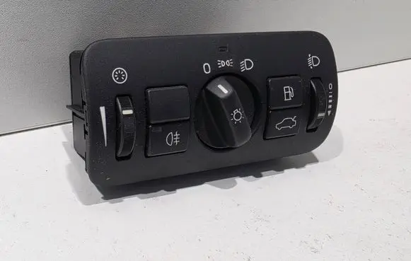Volvo XC60 Light switch 30739413