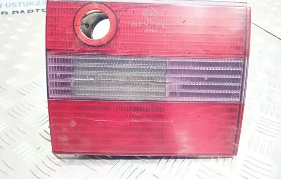 Volkswagen PASSAT B4 Tailgate rear/tail lights