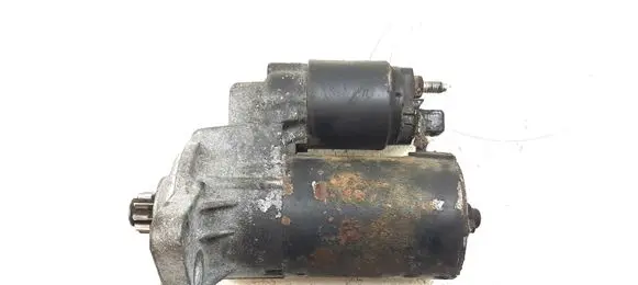 Volkswagen Golf IV Starter motor 0001121006 020911023F