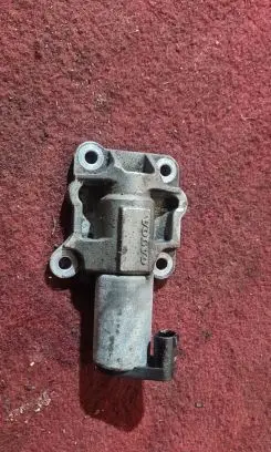 Volvo S80 Camshaft vanos timing valve 8670421