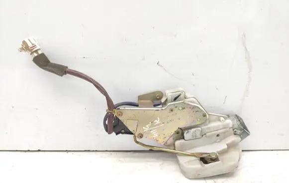 Suzuki Liana Rear door lock