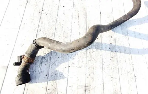 Volkswagen Golf IV Engine coolant pipe/hose 1j0121619a