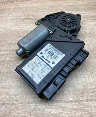 Audi A4 S4 B6 8E 8H Rear door window regulator motor 8E0959801A 5WK47009BBF