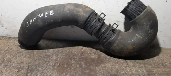 Hyundai Santa Fe Intercooler hose/pipe