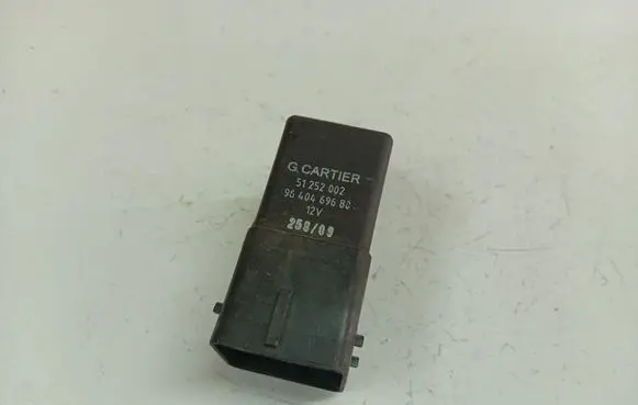 Renault Laguna III Glow plug pre-heat relay 51252002