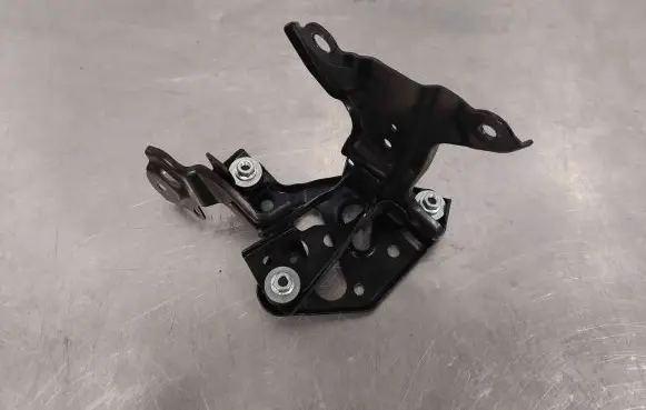 Toyota Sienna XL40 IV Bracket in trunk/boot 