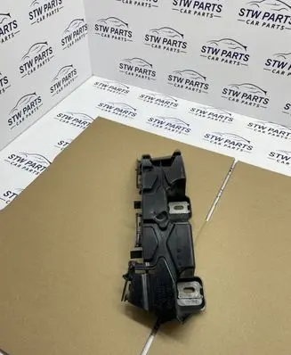 Mercedes-Benz GLC X253 C253 Front bumper mounting bracket 2538851865