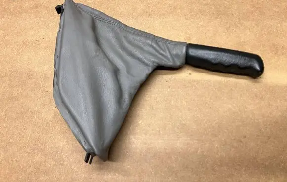 BMW 7 E32 Handbrake lever cover (leather/fabric) 