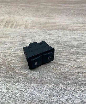 BMW 5 E39 Electric window control switch 8368974