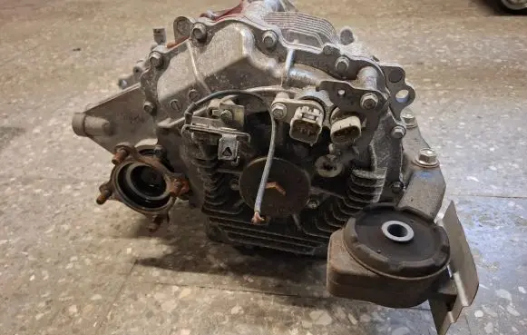 Lexus RX 450H Rear differential 8209048011
