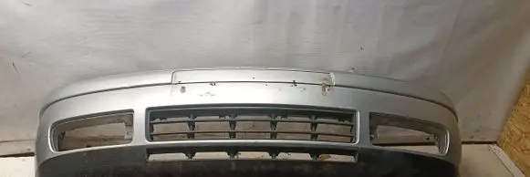 Volkswagen Golf IV Front bumper