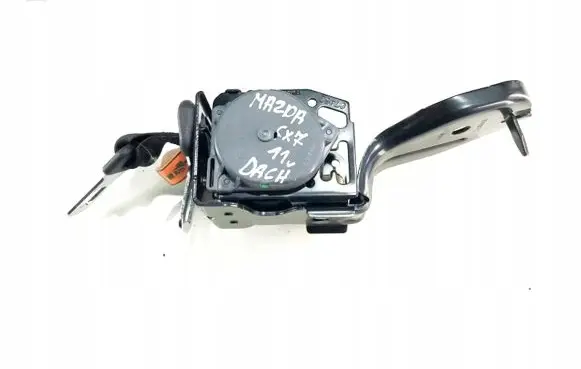 Mazda CX-7 Rear seatbelt