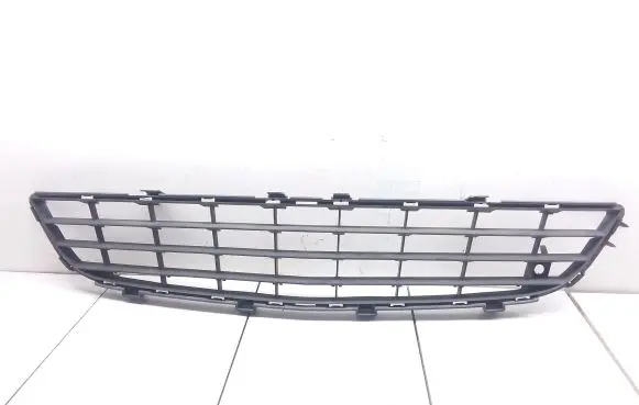 Opel Vectra C Front bumper lower grill 13182898 551004542