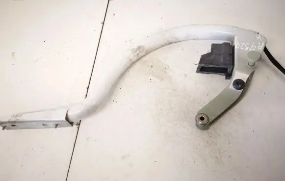 Peugeot 508 Tailgate/trunk/boot hinge