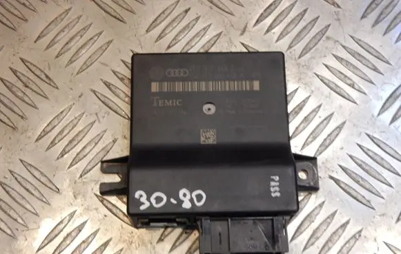 Audi A6 S6 C6 4F Gateway control module 4F0907468D 4F0907468 3080